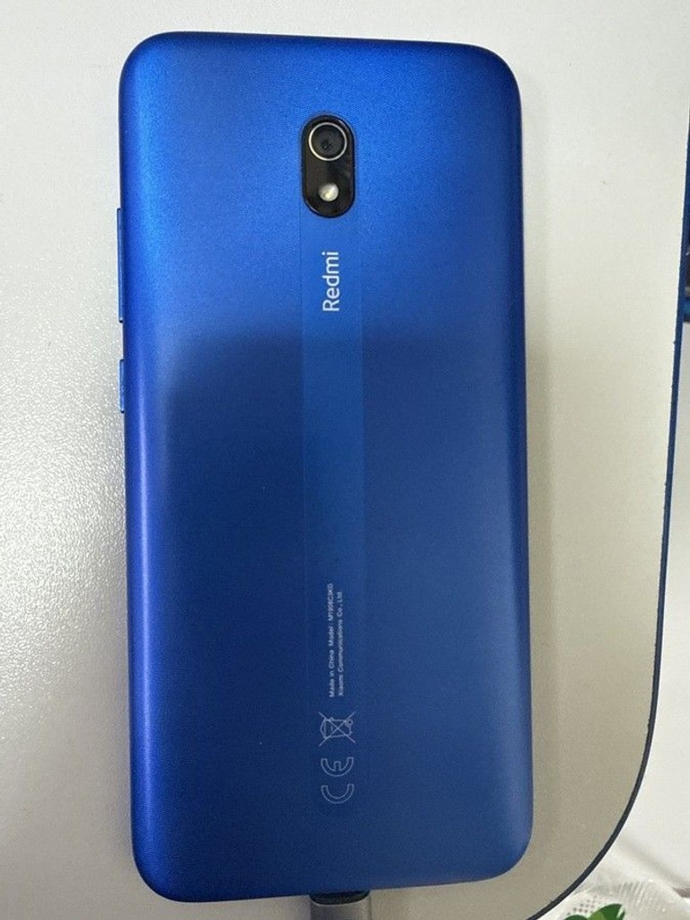 Купить Xiaomi Redmi 8A 2/32GB Black Б/У