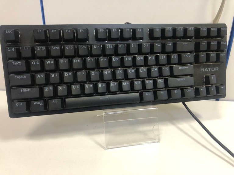 Купити Hator rockfall 2 mecha tkl Б/У