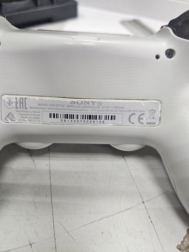 Дешево Sony dualshock 4 v2 з ломбарду
