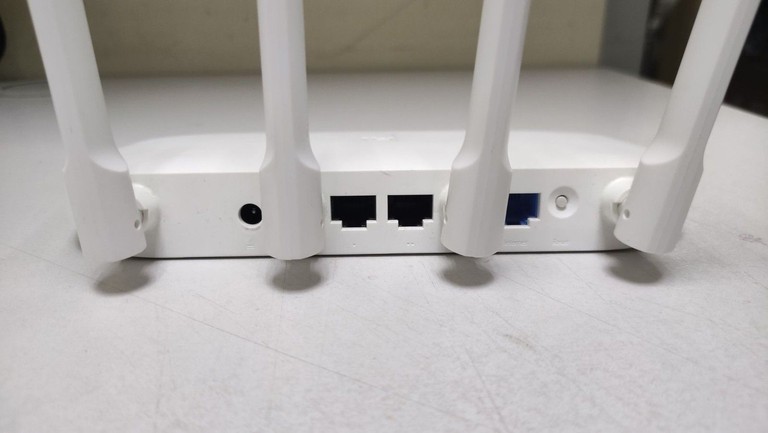 Дешево Xiaomi mi wifi router 4a з ломбарду