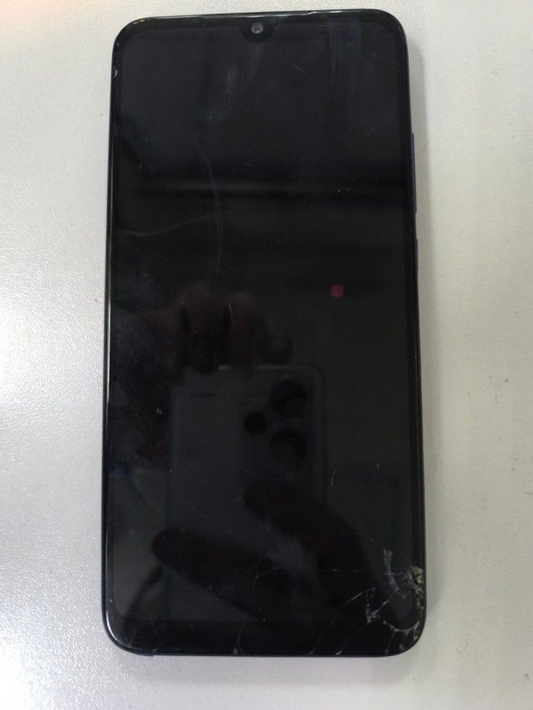 Дешево Xiaomi Redmi 7 3/32GB Black з ломбарду