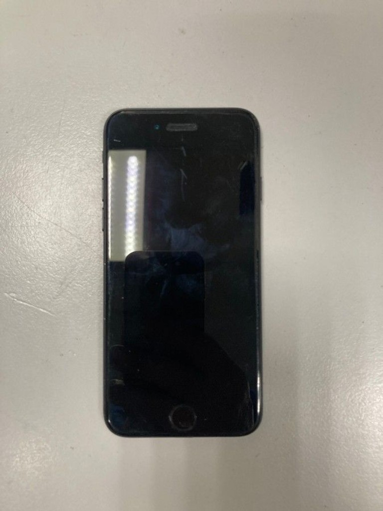 Дешево Apple iphone 7 32gb з ломбарду