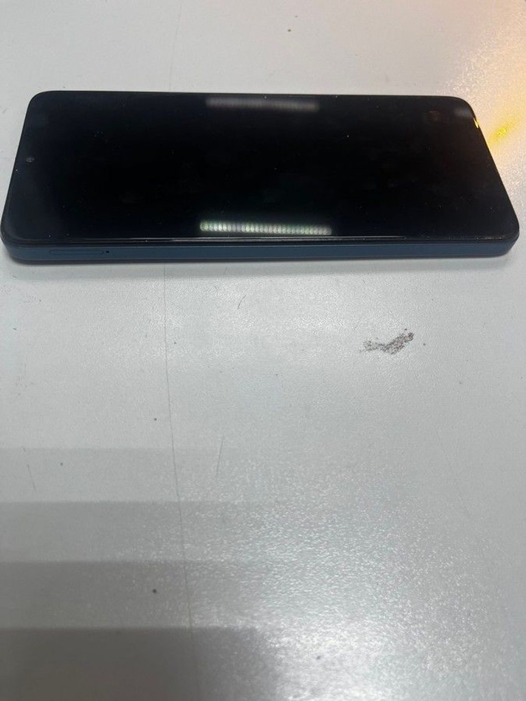 Дешиво Motorola moto g06 power 4/256gb с ломбарда