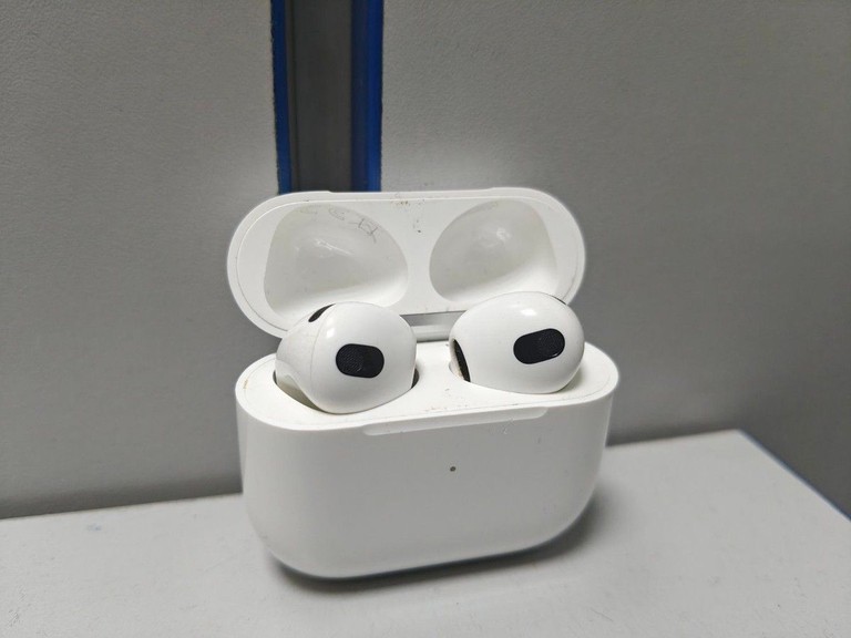 Apple airpods 3rd generation Код:01-200978883. Зображення 6