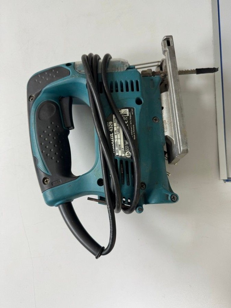 Оголошення Makita 4329 Б/У