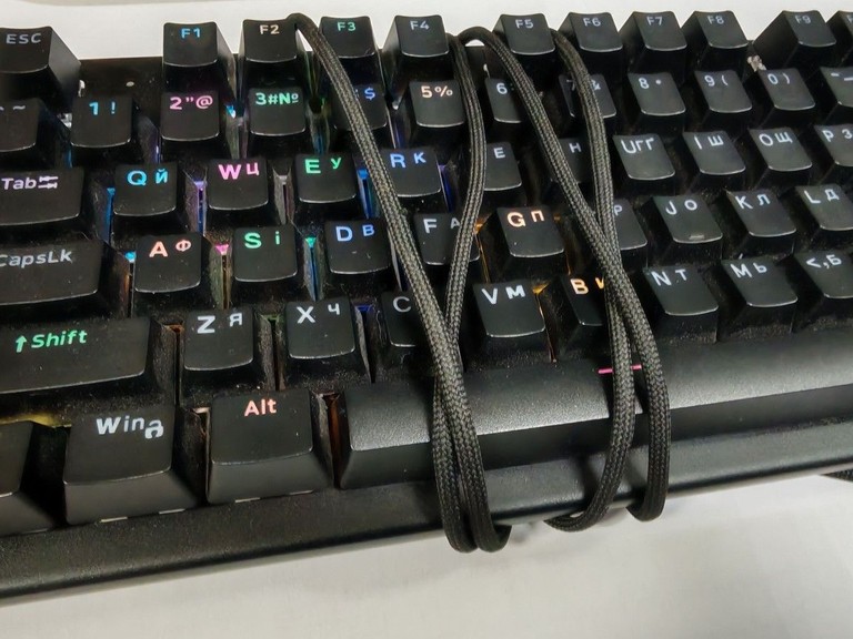 Дешево Hator gravity x tkl з ломбарду