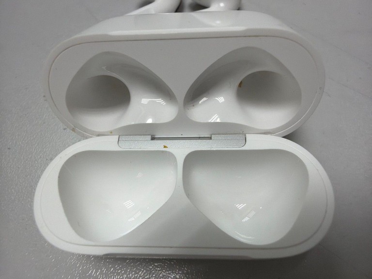 Распродажа Apple airpods 4, продавец Техноскарб