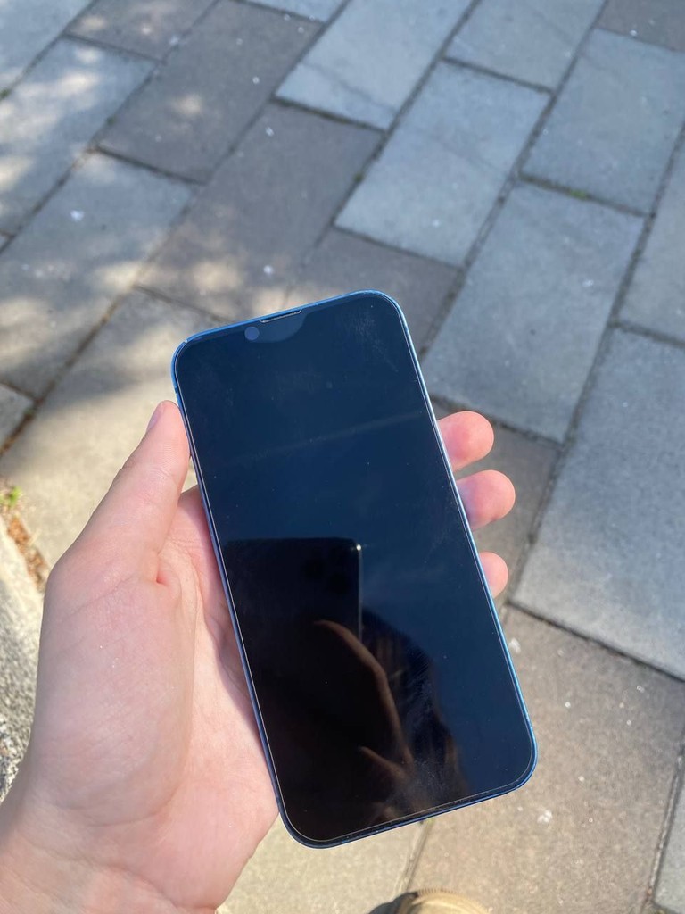 Оголошення Apple iPhone 13 128GB Blue (MLPK3) Б/У