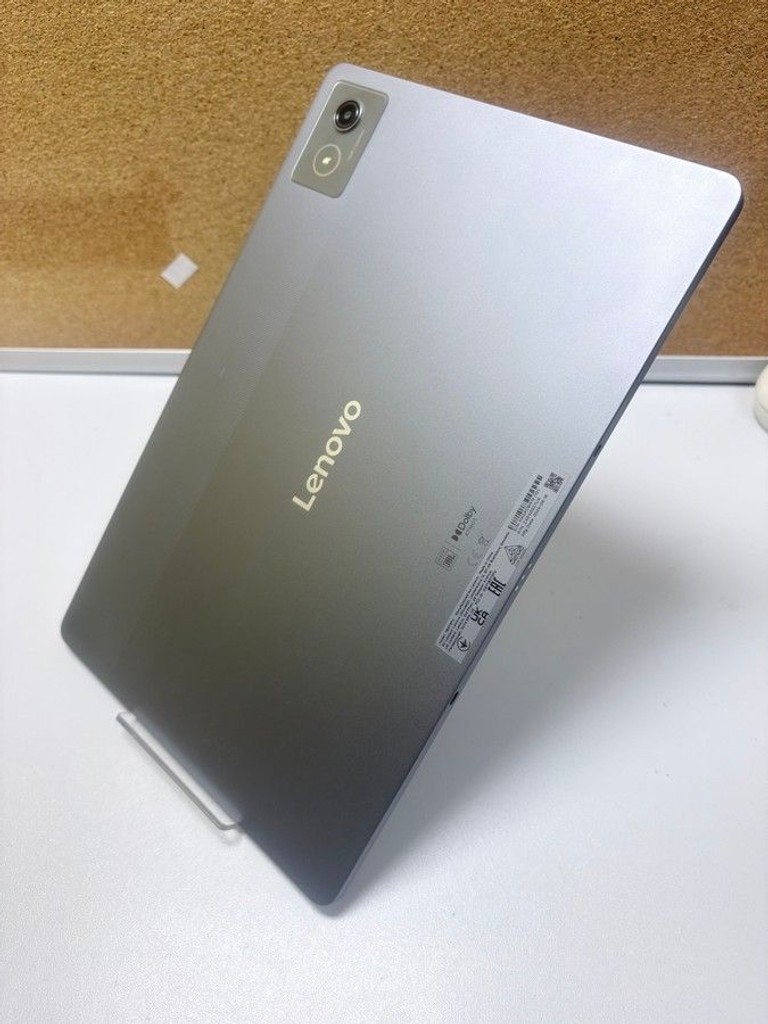 Купити Lenovo Idea Tab Pro 8/256GB WiFi Seafoam Green + Pen (ZAE40149DE) Б/У