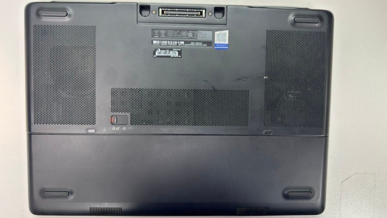 Dell 15/core i7 7820hq ddr3/16gb ddr4/hdd *відсутній/ssd 480 gb/quadro m2200 4gb Код:01-201033585. Зображення 5