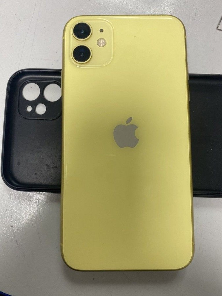Дешиво Apple iphone 11 64gb с ломбарда