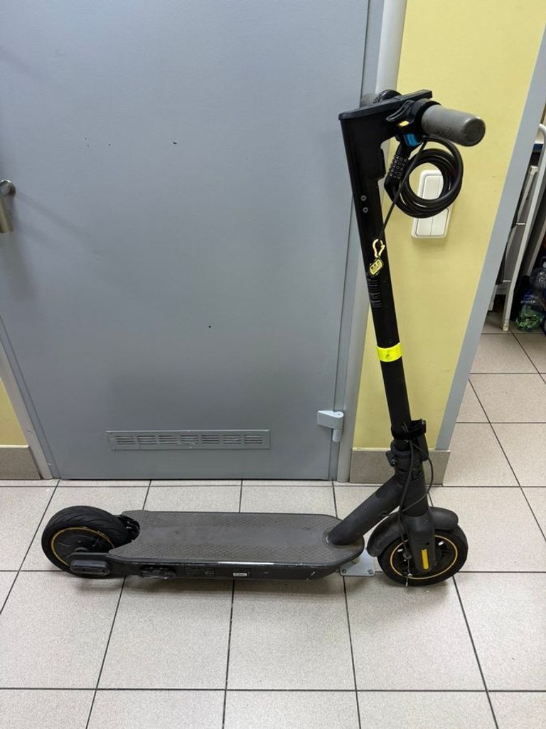 Оголошення Ninebot KickScooter MAX G30P Б/У