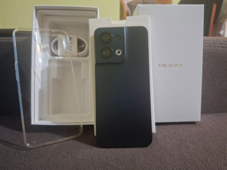 Купити Oppo Reno 8 5G 12/256 Б/У