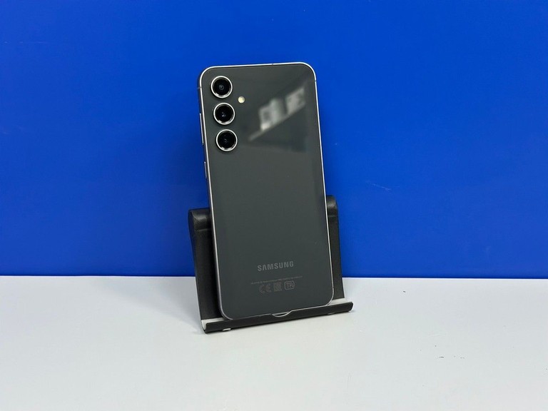 Купити Samsung Galaxy S23 FE SM-S711B 8/256GB Purple Б/У