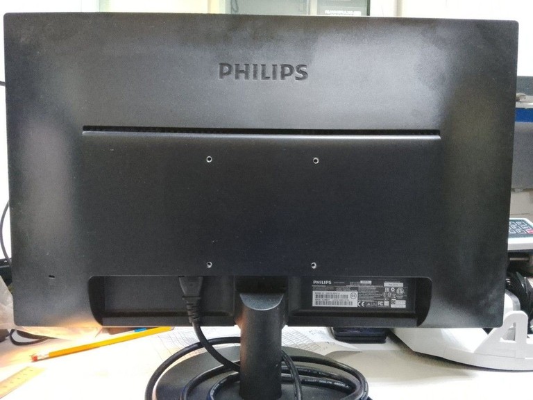 Объявление Philips 223v5l Б/У