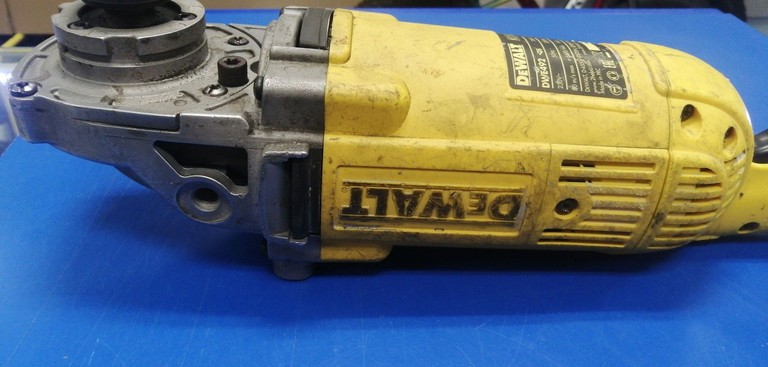 Dewalt DWE492 Код:01-201090450. Зображення 8