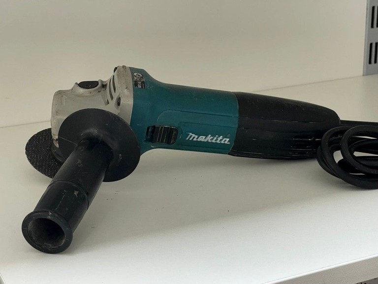 Оголошення Makita GA5030R Б/У