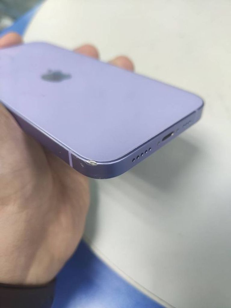 Apple iPhone 12 64GB (PRODUCT)RED Код:01-18889412. Зображення 6