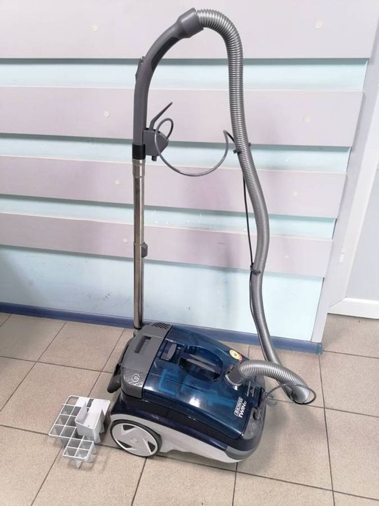 Купить Thomas twin t2 aquafilter Б/У