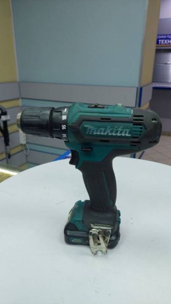 Makita df331d