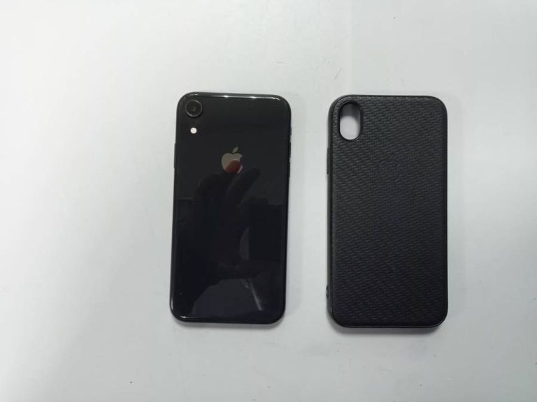 Apple iphone xr 64gb Код:01-200064999. Изображение 6