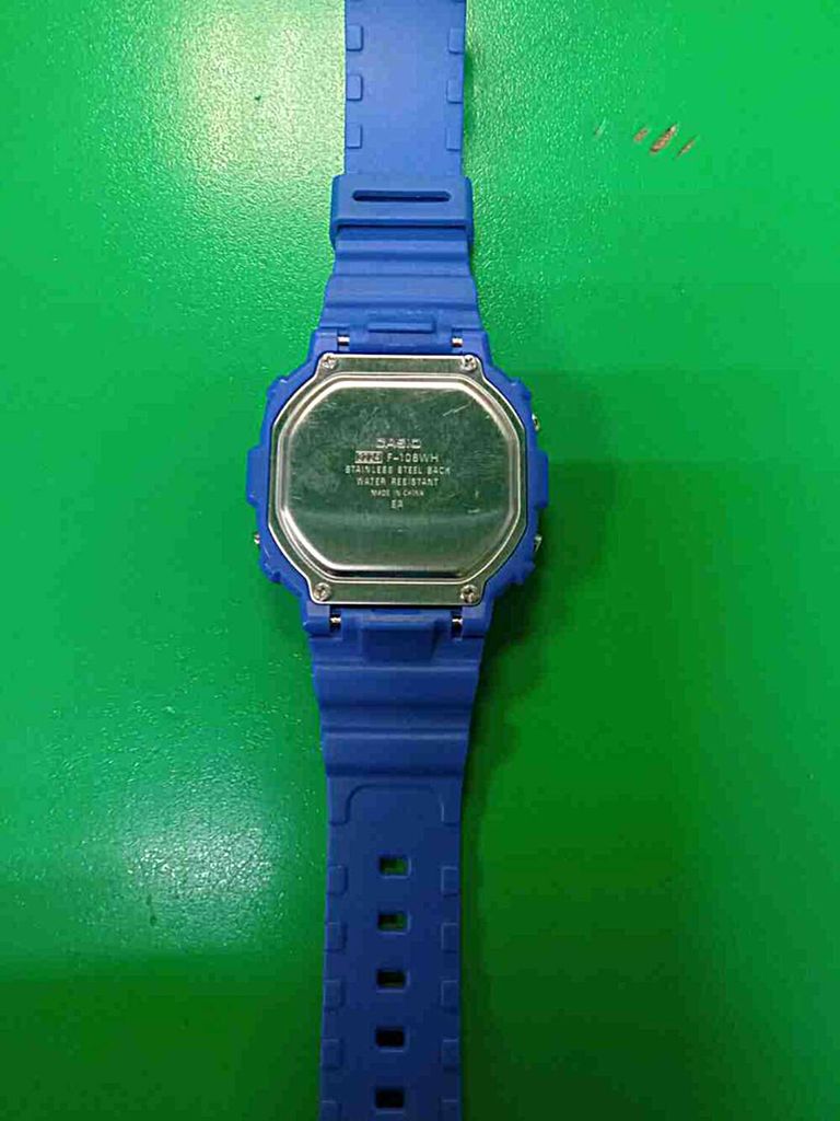 Casio f-108wh