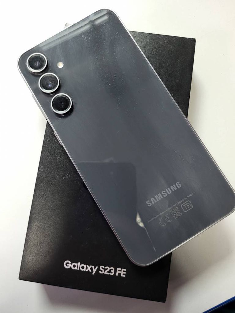 Купить Samsung Galaxy S23 FE SM-S711B 8/256GB Purple Б/У