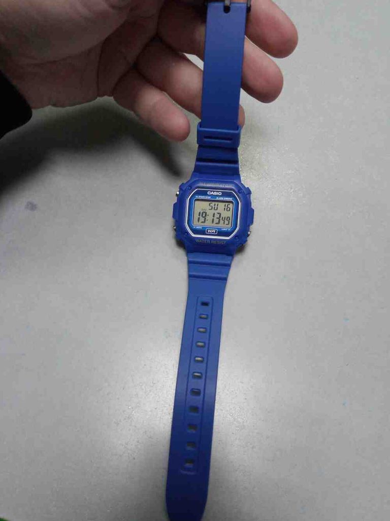 Дешево Casio f-108wh з ломбарду