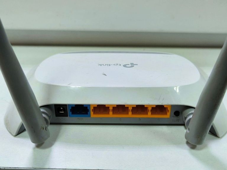 Дешево Tp-link TL-WR850N з ломбарду