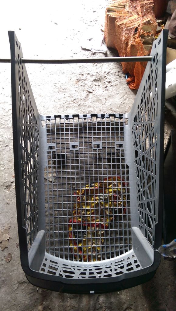 Дешево Легкая тачка для дачи з ломбарду