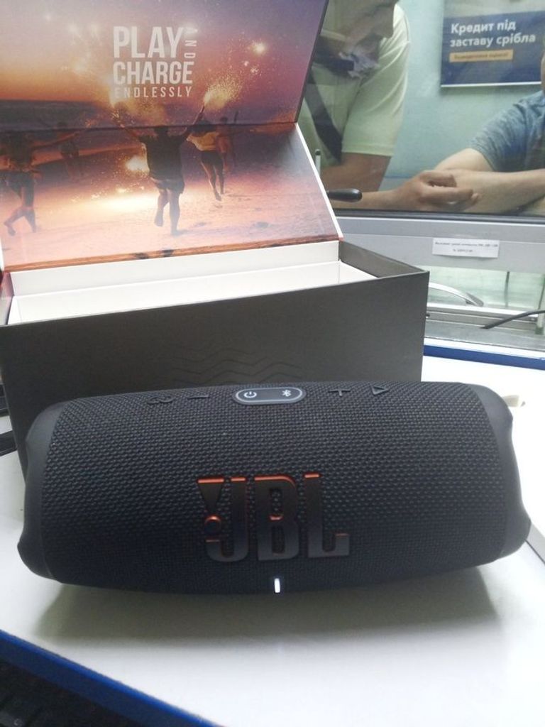 Купити Jbl charge 5 wi-fi Б/У