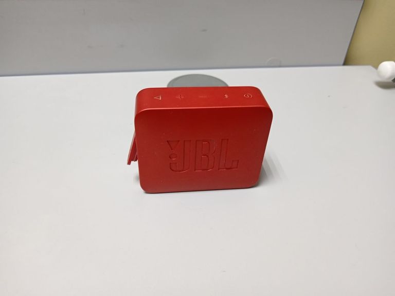 Оголошення Jbl go essential 2 Б/У
