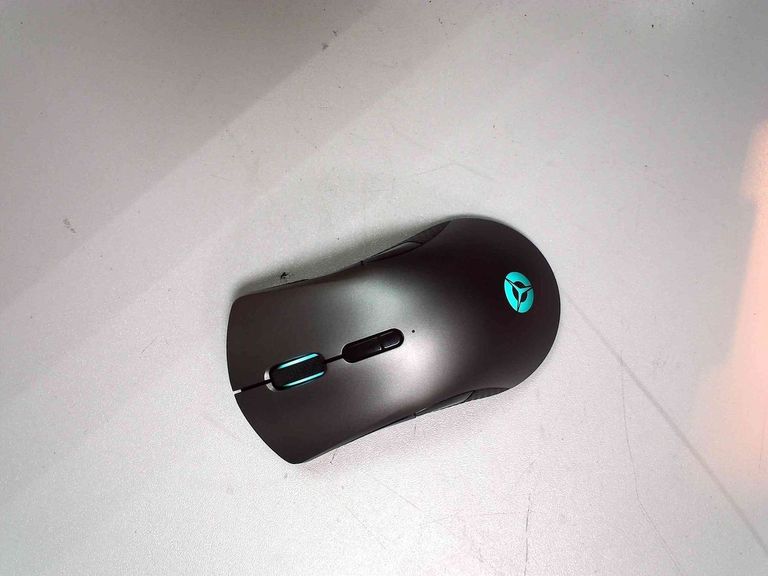 Купить Lenovo Legion M600 Wireless Gaming Mouse Stingray (GY51C96033) Б/У