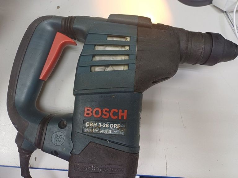 Оголошення Bosch GBH 3-28 DRE (061123A000) Б/У