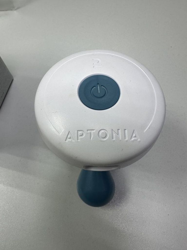 Купить Decathlon massage hand main de massage Б/У