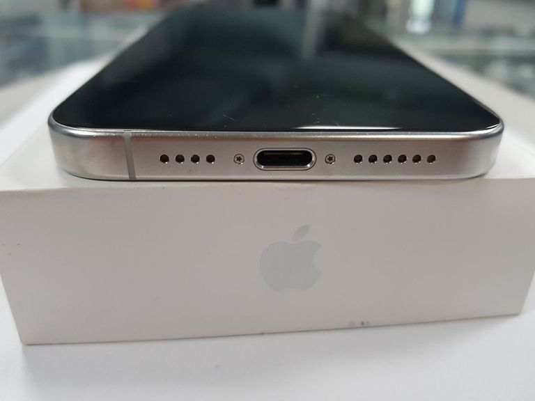 Розпродаж Apple iPhone 15 Pro Max 256GB Blue Titanium (MU7A3), продавець Техноскарб