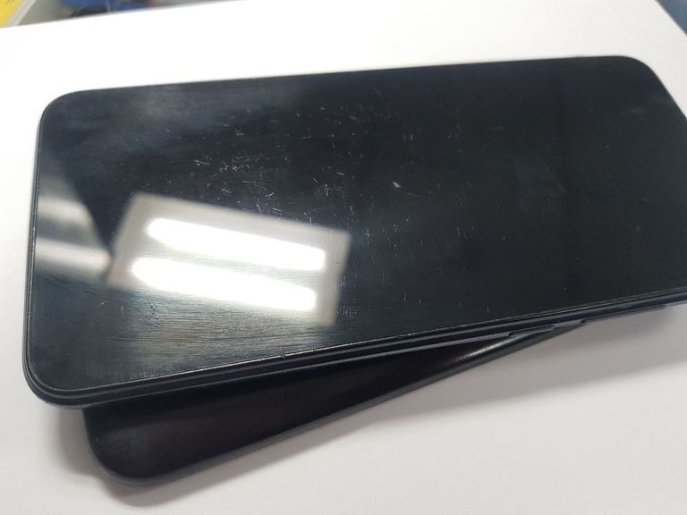 Оголошення Xiaomi Redmi 9A 4/64GB Peacook Green Б/У