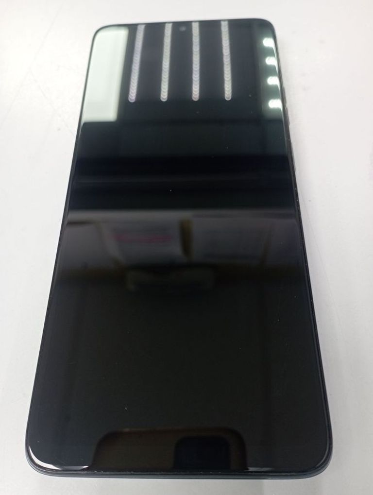 Дешево Motorola moto g06 power 4/256gb з ломбарду