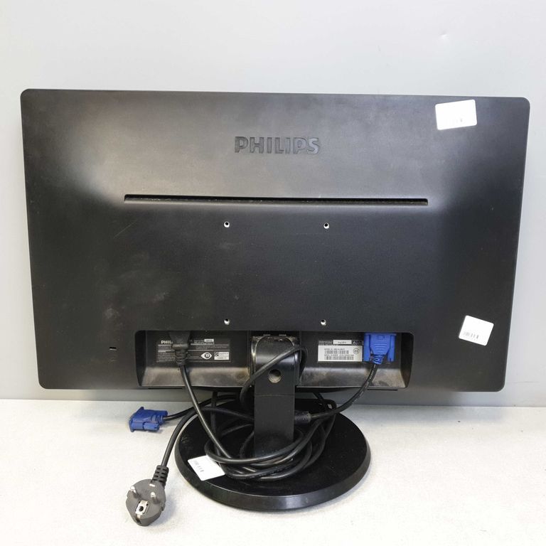Оголошення Philips 226v4lab/00 Б/У