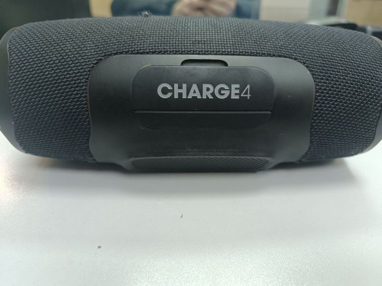 Объявление Jbl charge 4 Б/У