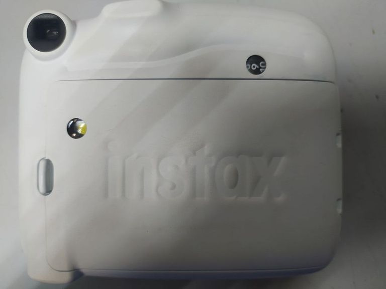 Дешево FUJIFILM INSTAX Mini 11 з ломбарду