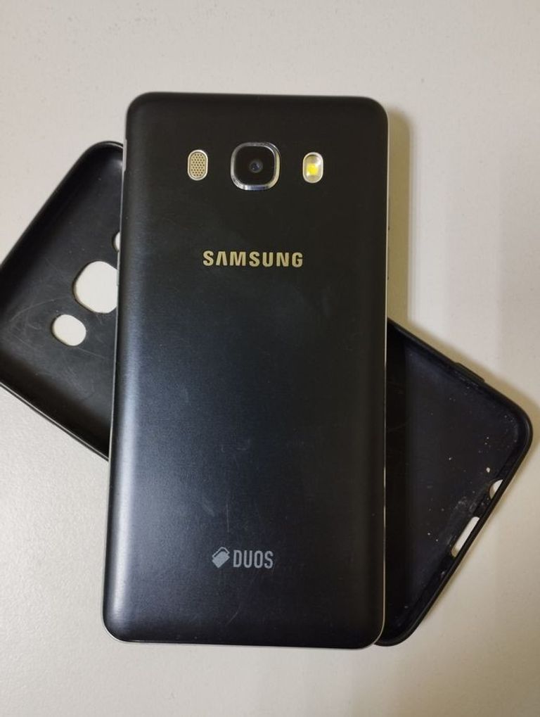 Дешиво Samsung galaxy j5 j510h с ломбарда