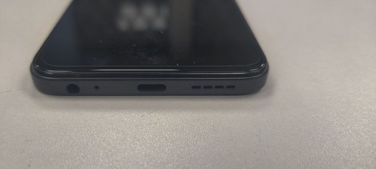 Распродажа Infinix hot 50i 4/128gb, продавец Техноскарб