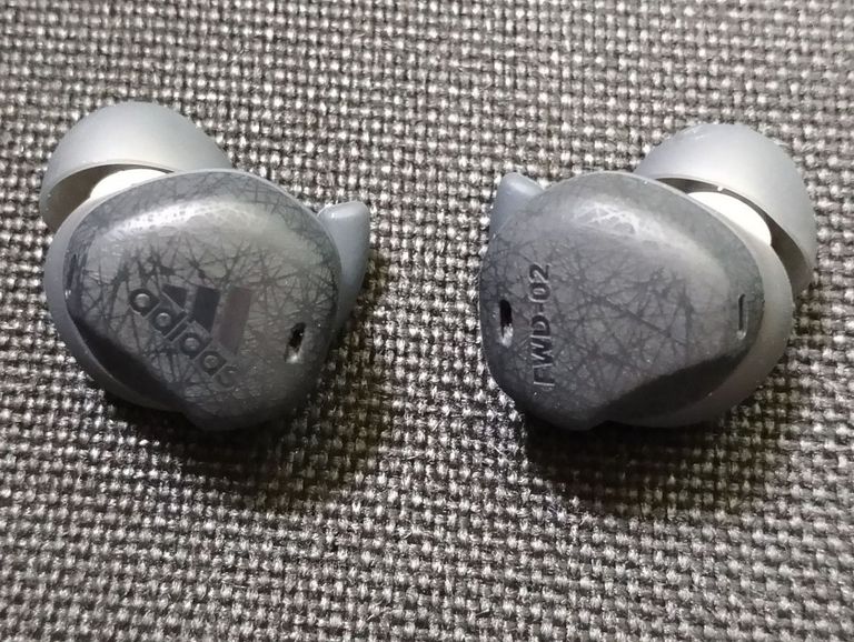 Adidas headphones fwd-02 Код:01-200527228. Изображение 9