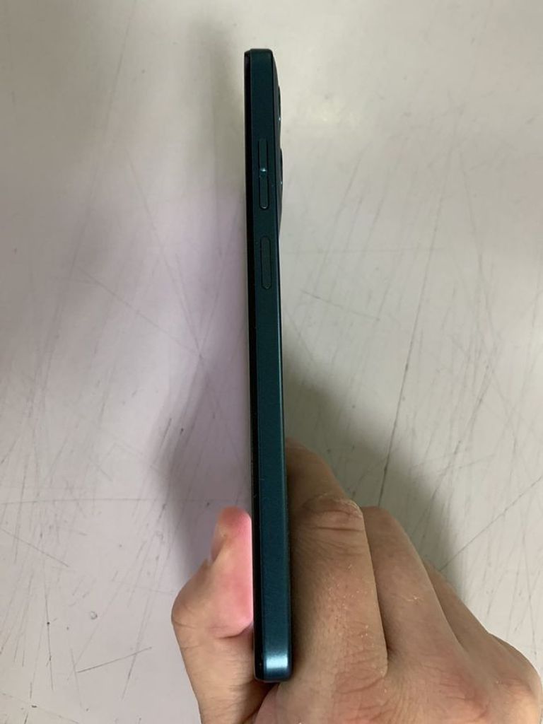 Дешиво Motorola moto g05 4/256gb с ломбарда