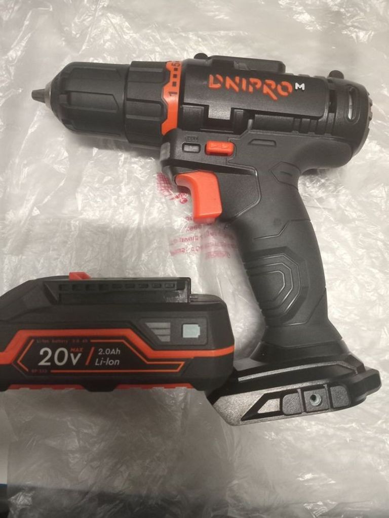 Купити Dnipro-M cd-218 1акб 2ah зп Б/У