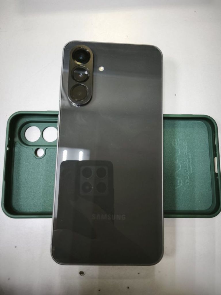 Оголошення Samsung galaxy a56 5g 8/128gb Б/У