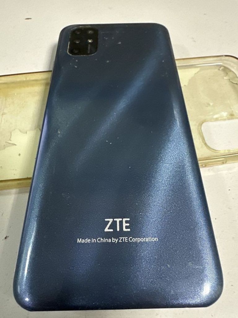Дешево ZTE Blade V2020 Smart 4/64GB Blue з ломбарду