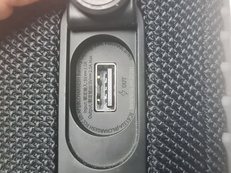 Розпродаж Jbl charge 5, продавець Техноскарб