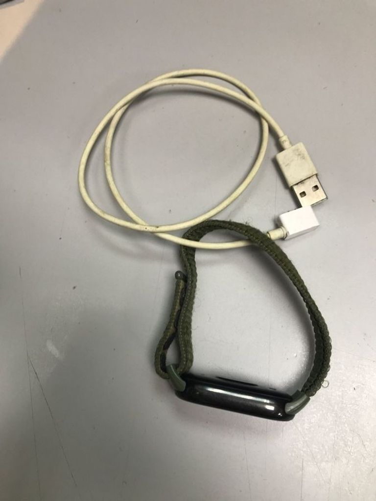 Дешиво Xiaomi mi smart band 8 с ломбарда